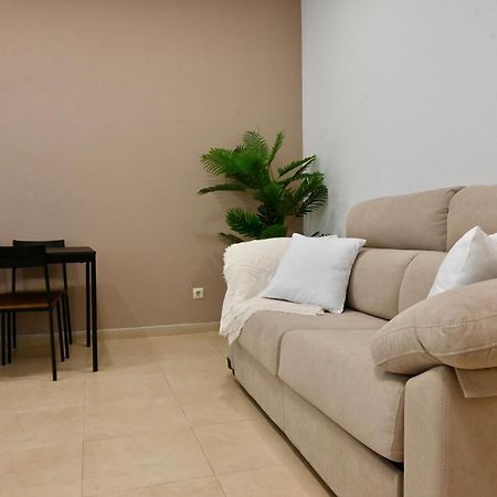 For You Rentals Acogedor Apartamento Temporal De 1 Dormitorio Y Salon, A Pasos De Gran Via Inf3D Madrid Exterior photo